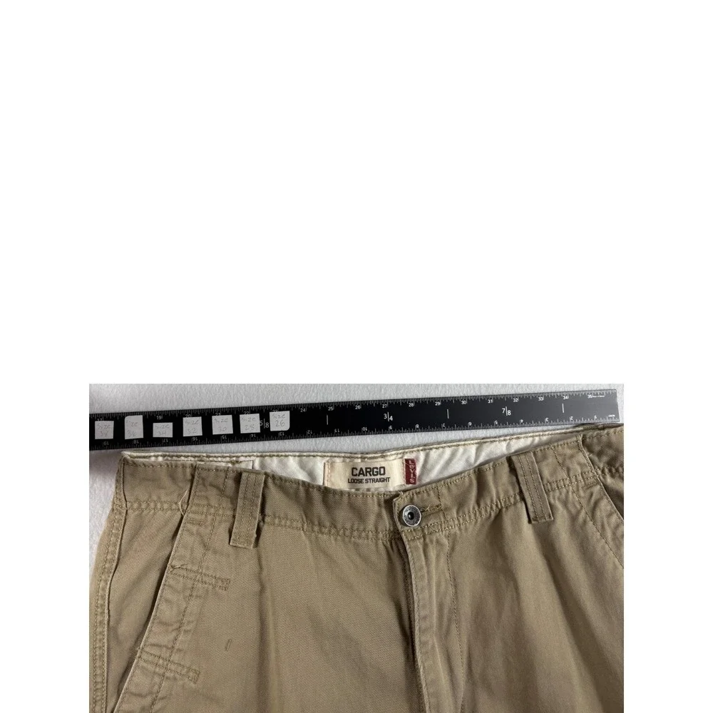Levi's Authentic Loose Fit Straight Leg Cargo Pants Men 36x32 Beige Flap Pockets